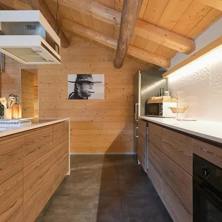 Le Jalouvre Apartment